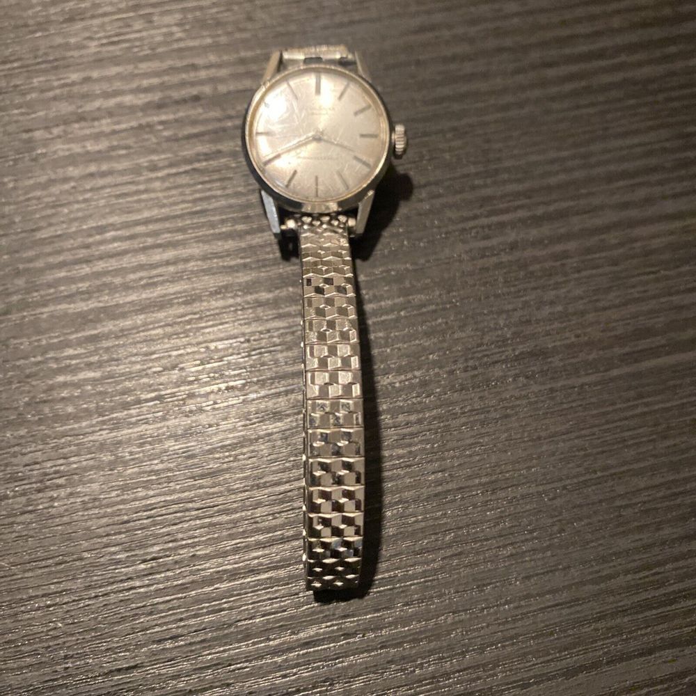 Vintage Women's RARE Seiko DIAShock 23 Jewels Stretch Speidel Band For‎ Repair